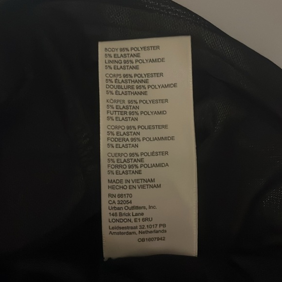 Free People Reina Velvet Off Shoulder Top - Size Small - Picture 8 of 8